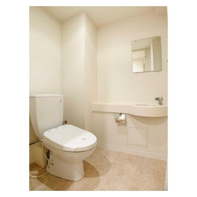 アパートメンツ東山のトイレ写真