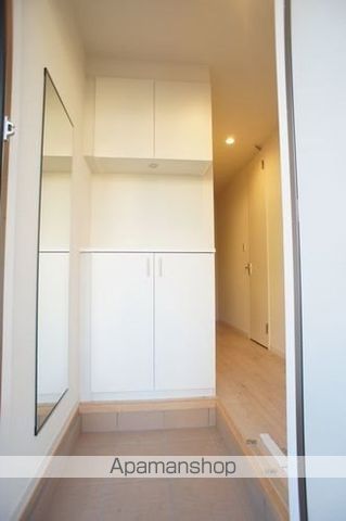 ＪＲ五日市線 拝島駅 徒歩8分 2階建 築11年の玄関写真