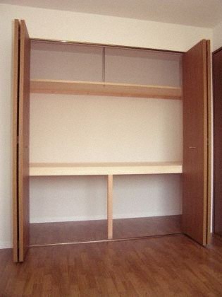 収納　衣類の収納に便利なクローゼットが付いています！
