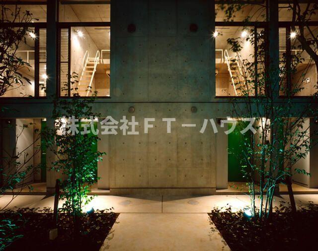 Y’s Annexの外観写真