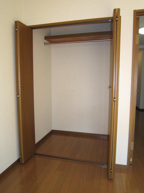 リヴェ-ル石川台の内装写真