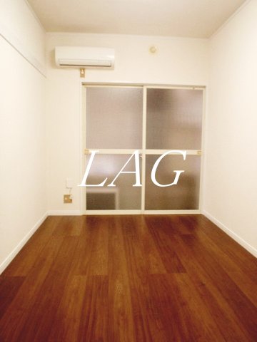 居室・リビング　洋室のお部屋です。