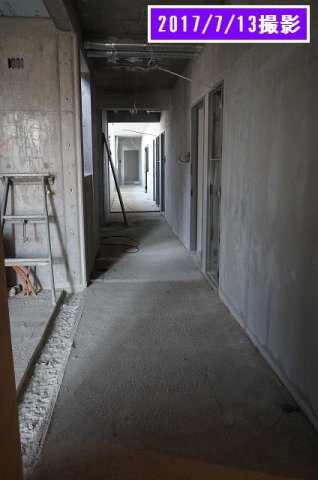 エントランス　清潔なエントランスです