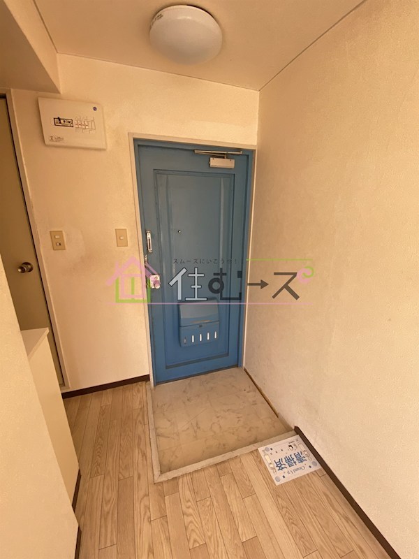 グランドハイツ東小橋の玄関写真