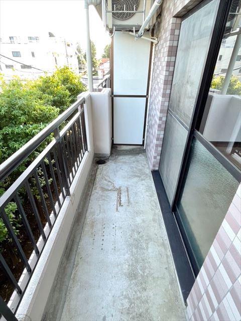 バルコニー　別部屋の画像です