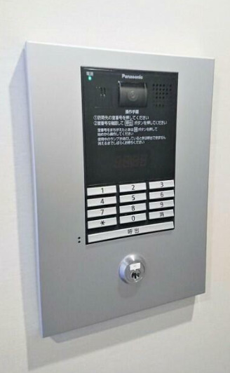 セキュリティ　安心のオートロックです。