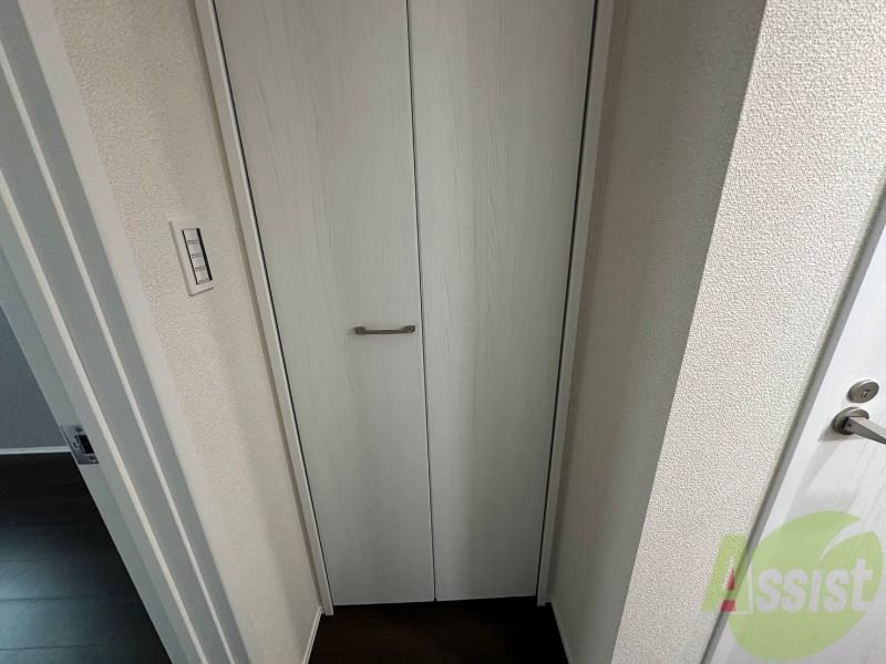 収納　クローゼットは２か所ありました。収納スペースに困りませんね。