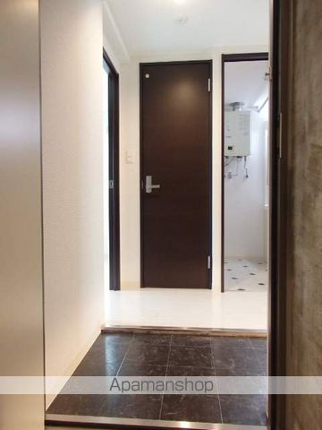 GLASS N21の玄関写真