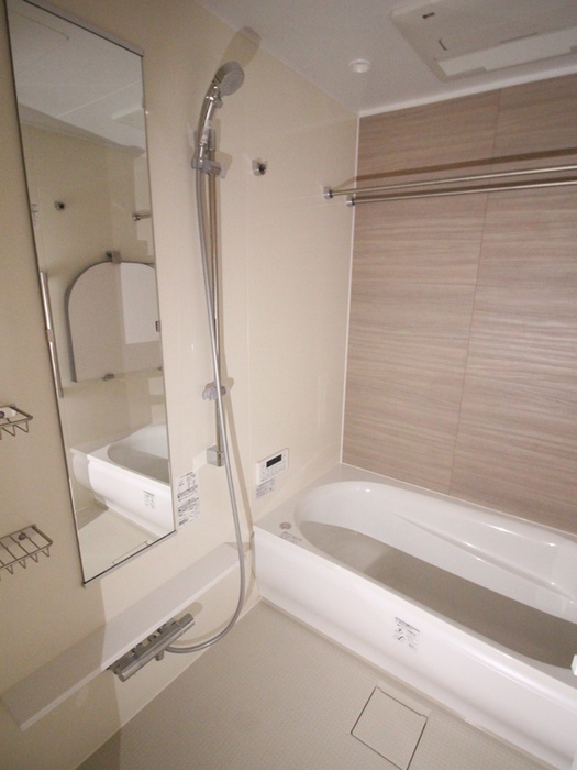 Roomの風呂写真