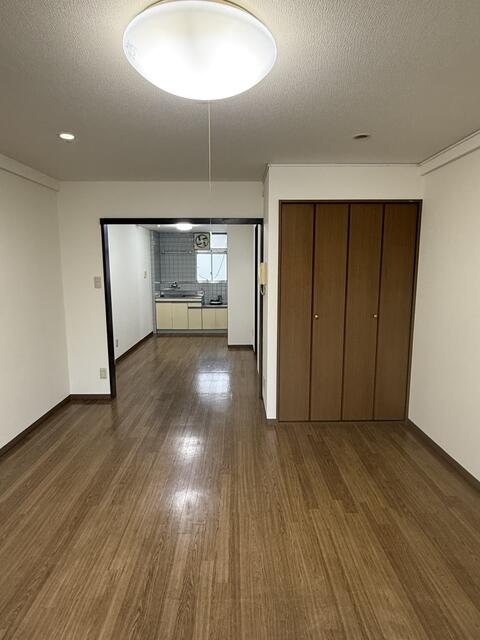 塩島マンションの外観写真