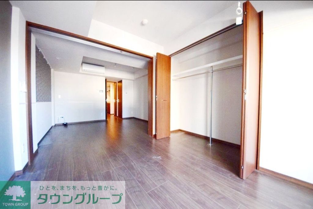居室・リビング　※別部屋参考写真