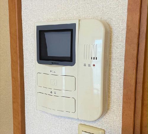 セキュリティ　モニター付きインターホン