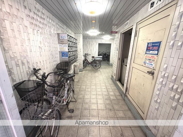 近鉄大阪線 長瀬駅 徒歩4分 6階建 築38年の外観写真