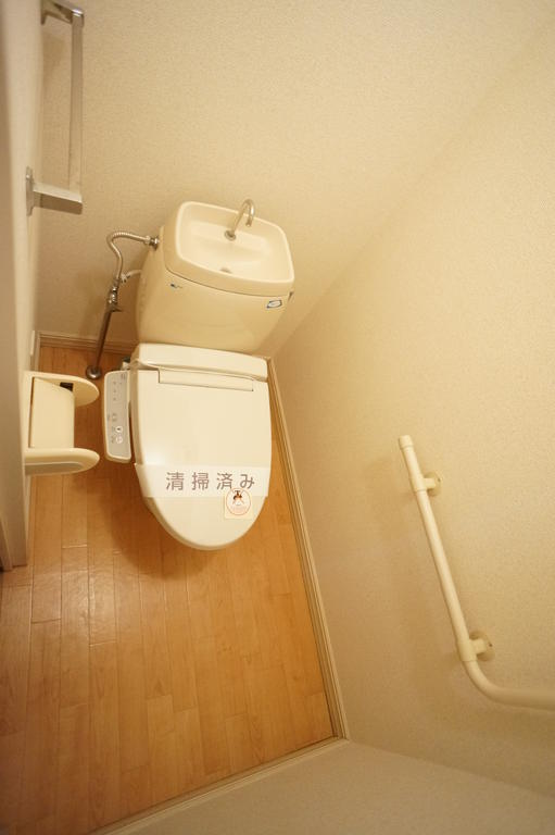 トイレ　温水洗浄便座！