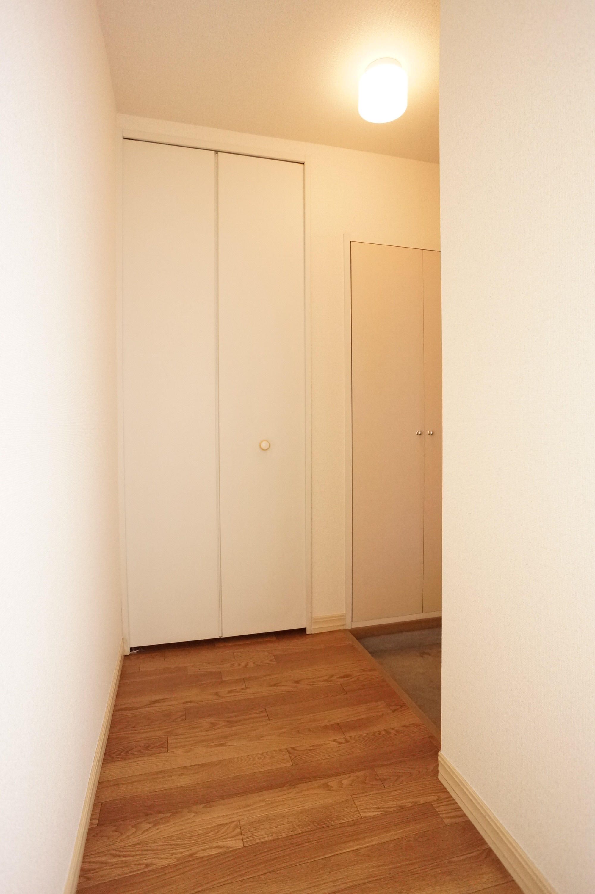 その他設備　玄関収納あります！