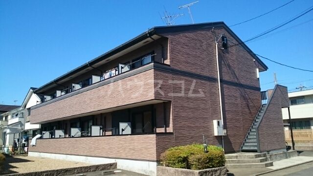 名古屋市中村区八社のアパートの建物外観