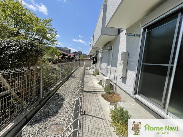 バルコニー　南向きで日当たり良好です。