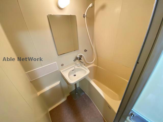 バス・シャワールーム　同型モデル