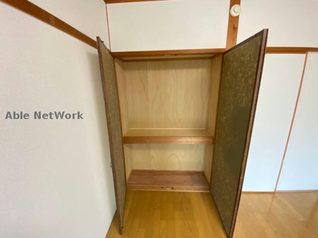 収納　同型モデル