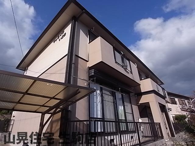 奈良県生駒市谷田町（アパート）の賃貸物件の外観