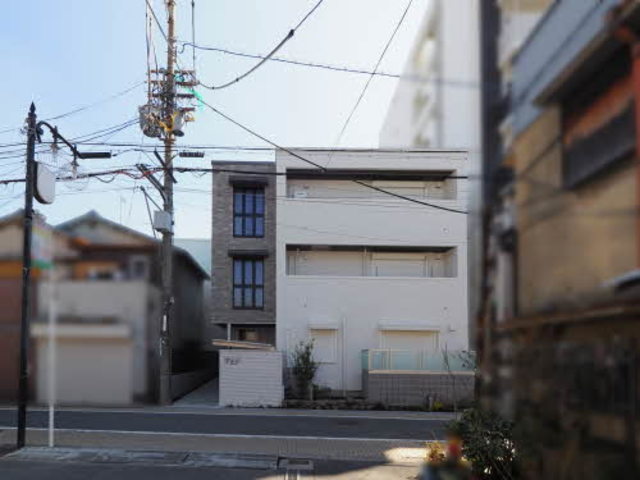 東大阪市徳庵本町のマンションの建物外観