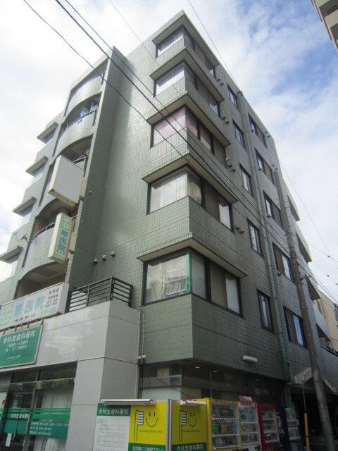 品川区平塚のマンションの建物外観