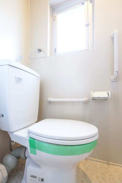 トイレ　トイレ