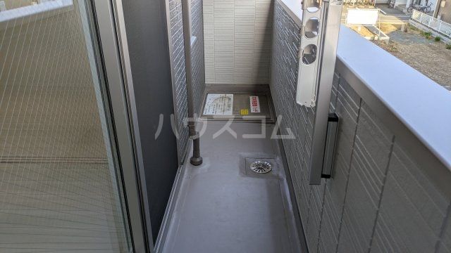 【グランツタウンのバルコニー】