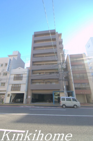 広島市中区竹屋町のマンションの建物外観