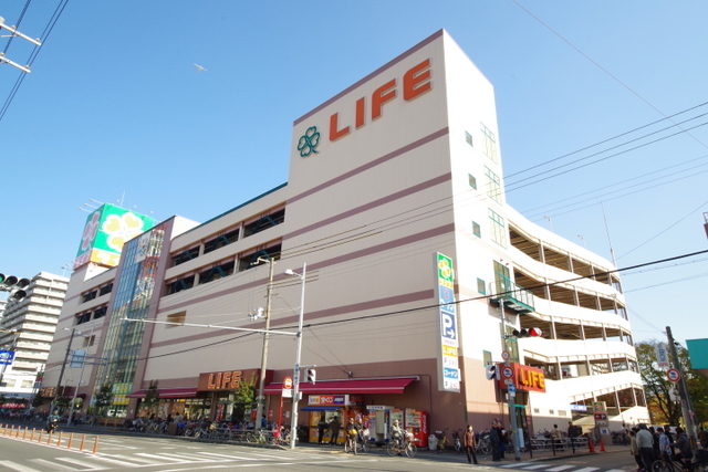 【大阪市城東区成育のマンションのスーパー】