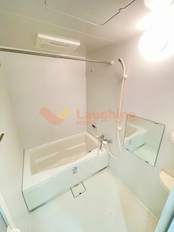 バス・シャワールーム　お風呂で日々の疲れを落としましょう