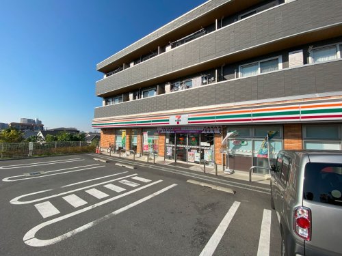 コンビニ　セブンイレブン 馬橋弁天店（コンビニ）まで348m