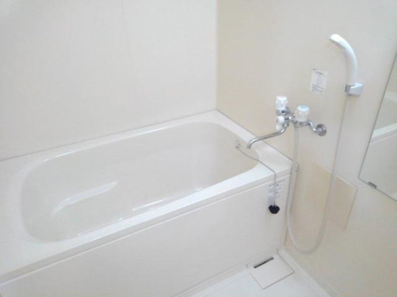 バス・シャワールーム　図面と現状に相違がある場合には現状を優先