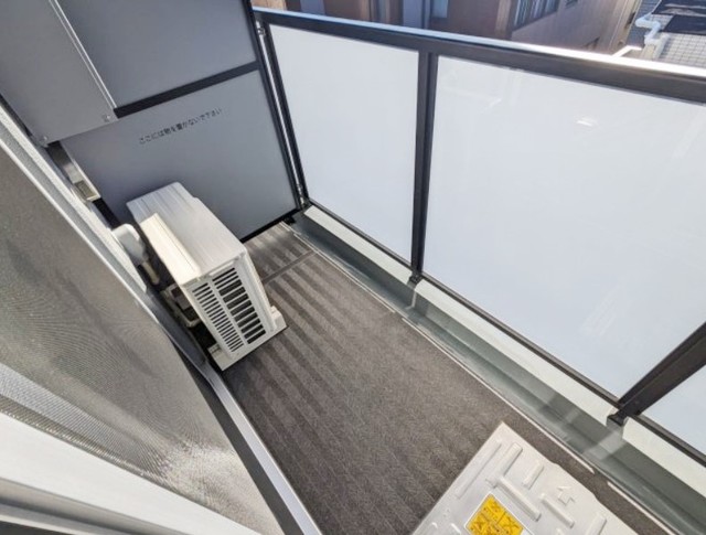 バルコニー　反転タイプ（参考写真）