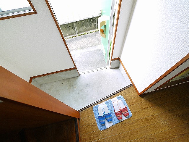 玄関　明るい玄関です