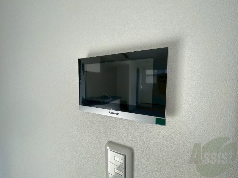 セキュリティ　モニタ付インターホンでセキュリティ面も安心です。