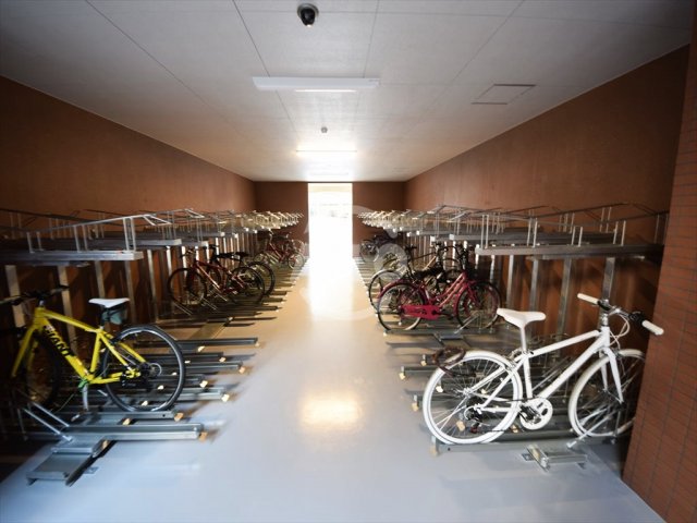 その他共有部分　プレジオ本町　駐輪場