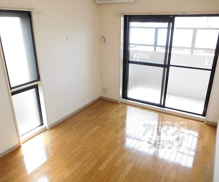 居室・リビング　洋室