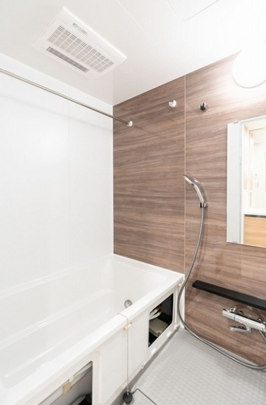 バス・シャワールーム　写真反転タイプ