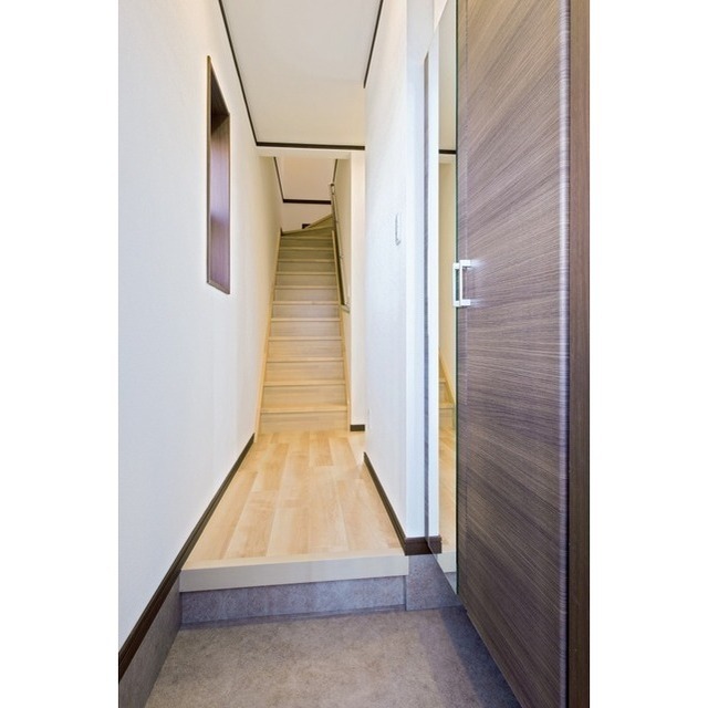 玄関　ミラー付きシューズボックス