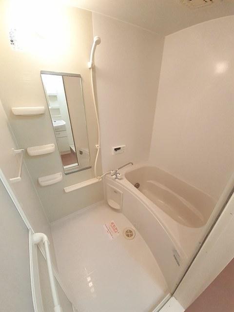 バス・シャワールーム　バスルーム