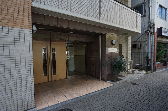 エントランス　エントランス