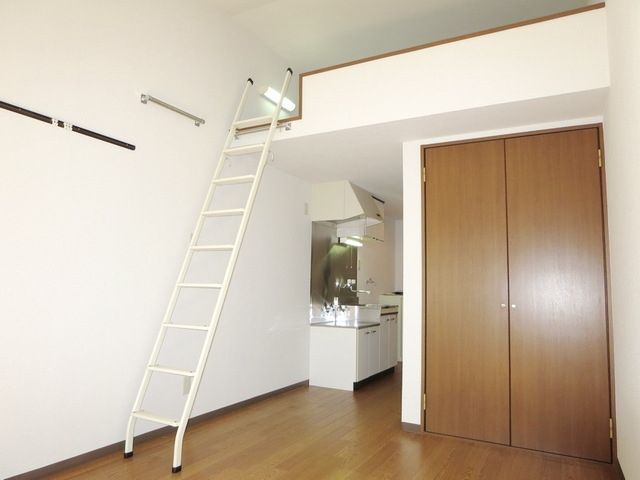 居室・リビング　★お部屋探しはタウンハウジング稲田堤店まで★