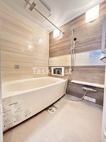 バス・シャワールーム　※反転タイプになります