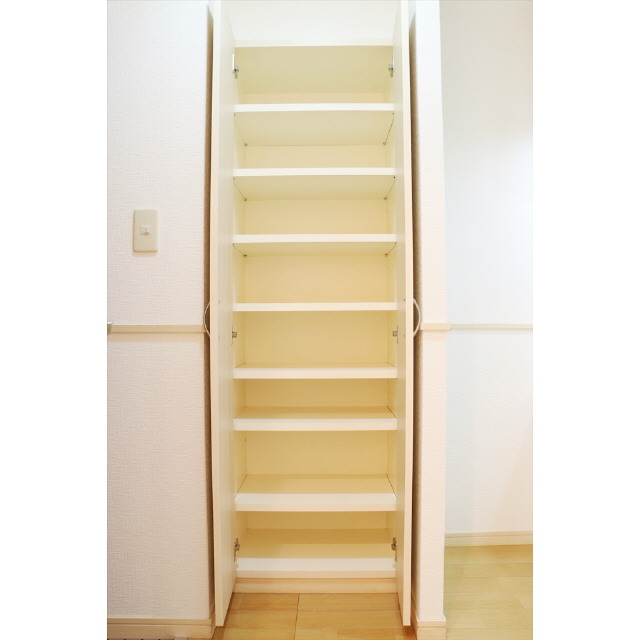 その他設備　シューズボックス