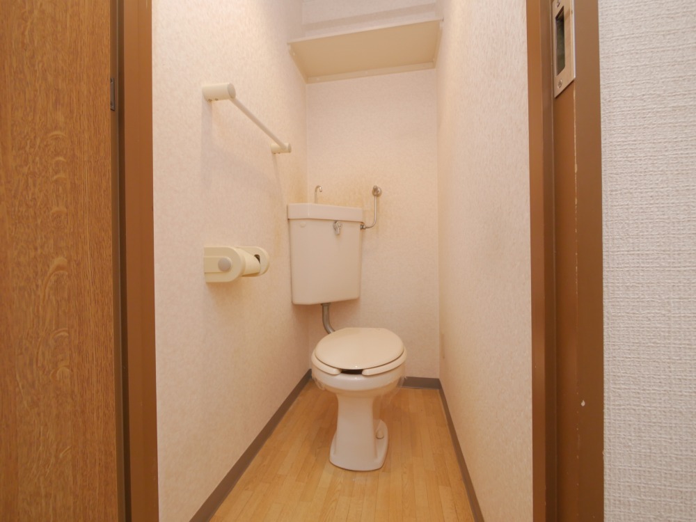 トイレ　ウォシュレットの取付ご相談ください！