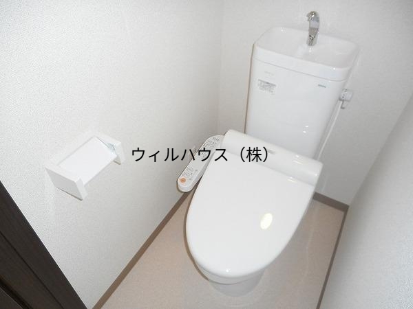 トイレ　ウォシュレット有り！