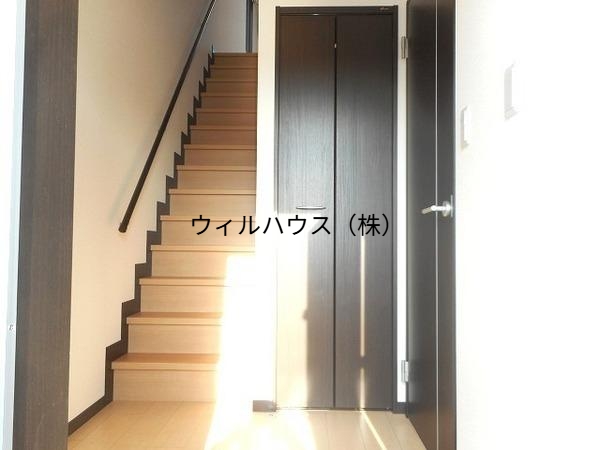 玄関　２階の玄関です！