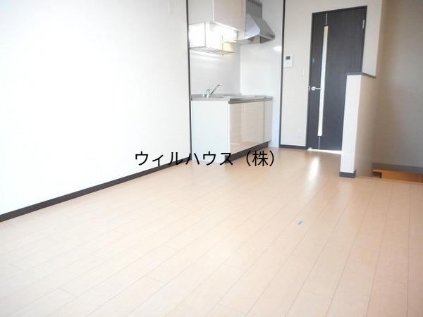 居室・リビング　広々リビング！３階です！