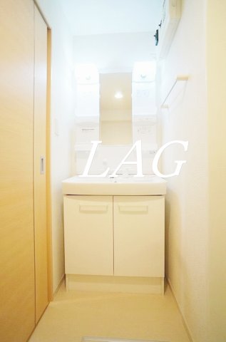 洗面設備　洗面台です。